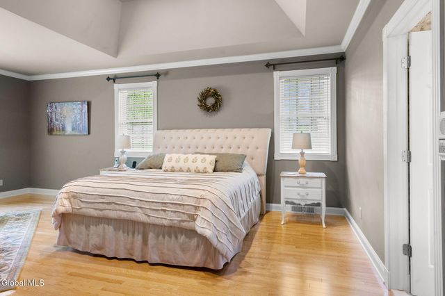1 Sage Estate, Menands, NY 12204