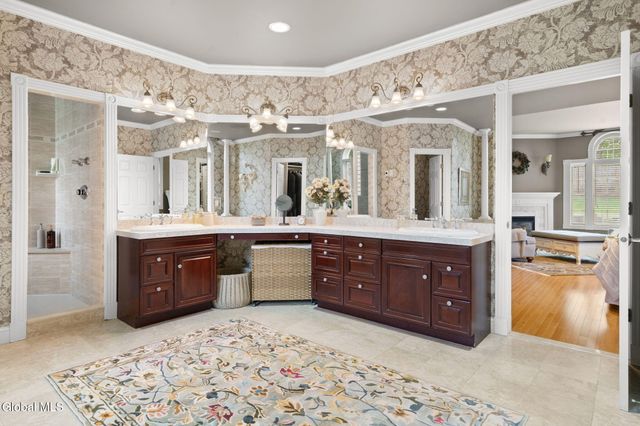 1 Sage Estate, Menands, NY 12204