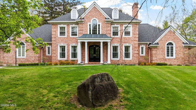1 Sage Estate, Menands, NY 12204