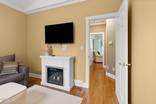1 Sage Estate, Menands, NY 12204