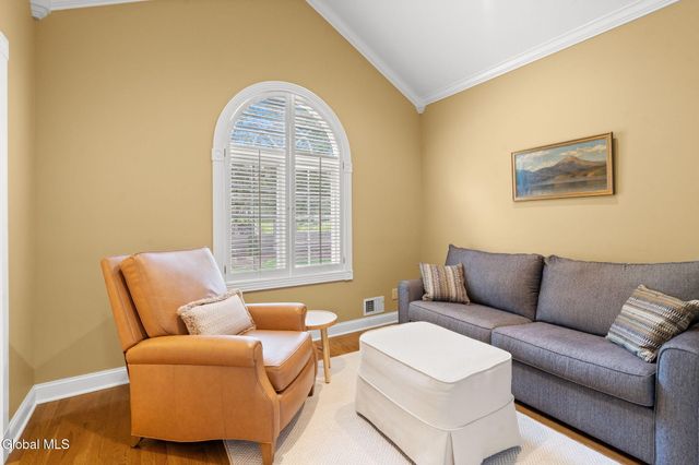 1 Sage Estate, Menands, NY 12204