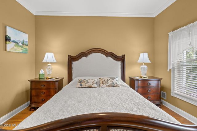 1 Sage Estate, Menands, NY 12204