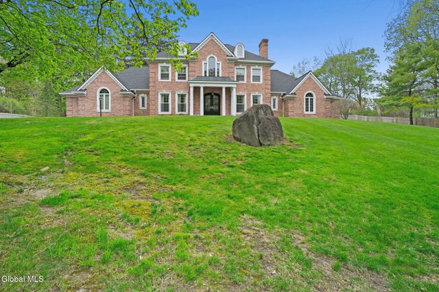 1 Sage Estate, Menands, NY 12204