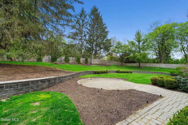 1 Sage Estate, Menands, NY 12204