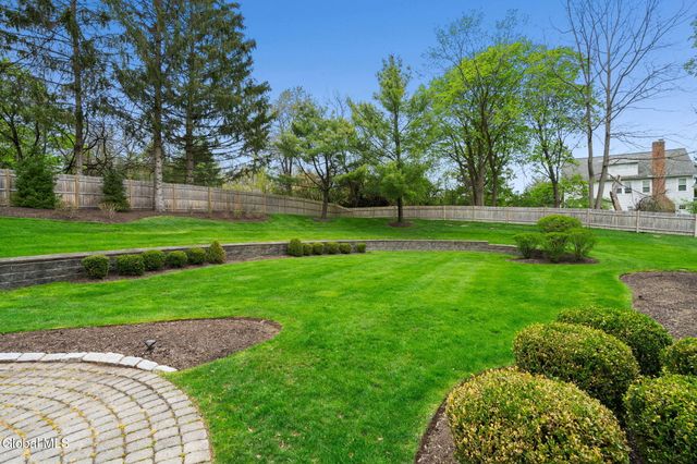 1 Sage Estate, Menands, NY 12204