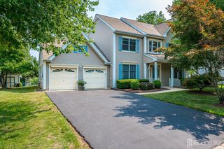 11 Lafayette Drive, South Brunswick, NJ 08824