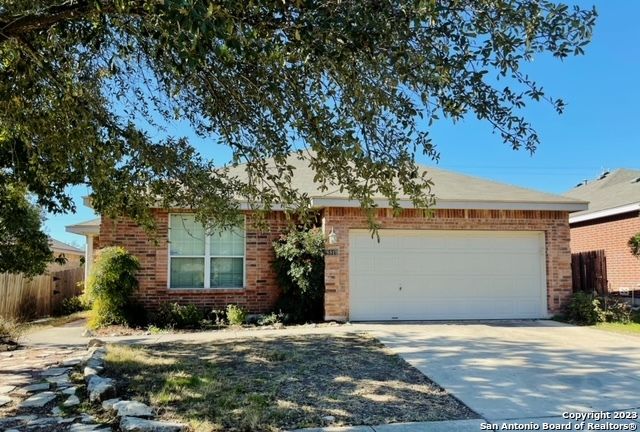 8815 Redwood Bend, San Antonio, TX 78023