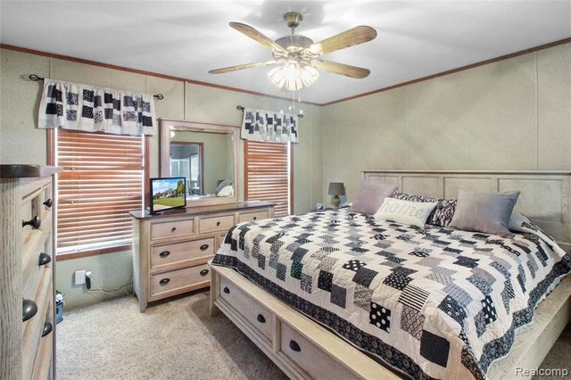 501 Kinloch, Temperance, MI 48182
