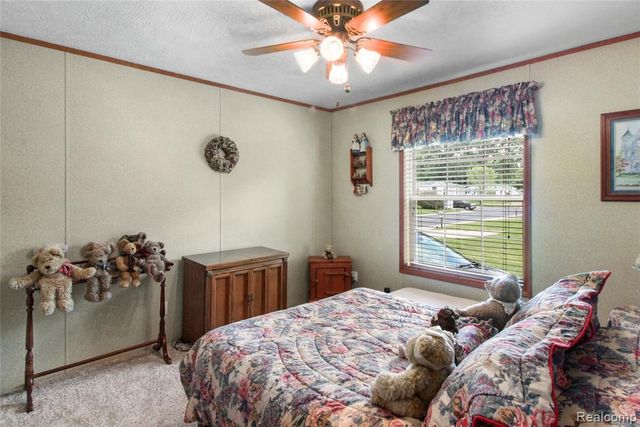 501 Kinloch, Temperance, MI 48182