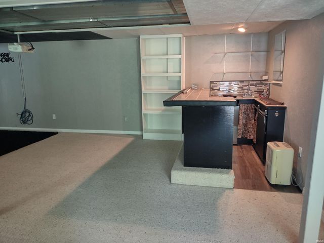12 Shore Manor Drive, Bristol, IN 46507