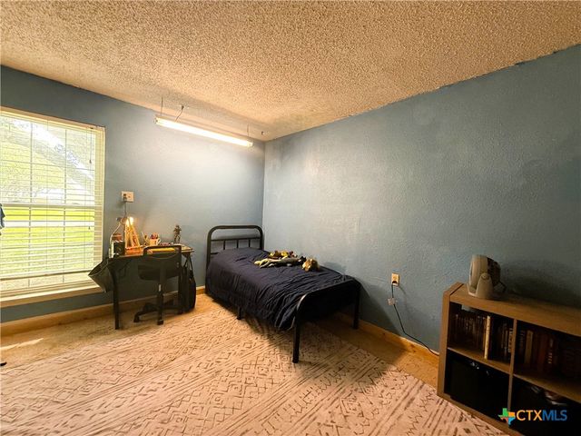 1006 Fairlane Drive, Ganado, TX 77962