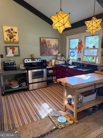 2147 Burnt Hickory Road NW, Marietta, GA 30064