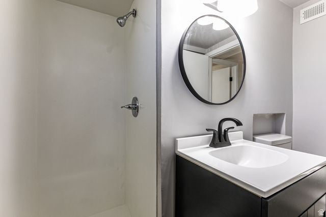 5019 S 500 W, Washington Terrace, UT 84405