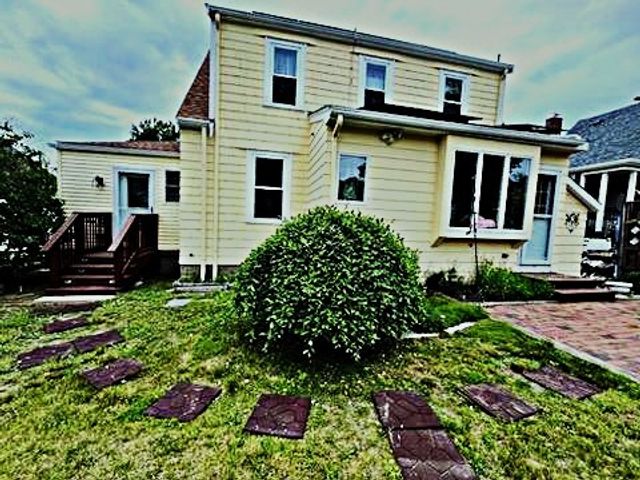 146 Lexington Avenue, Cranston, RI 02910
