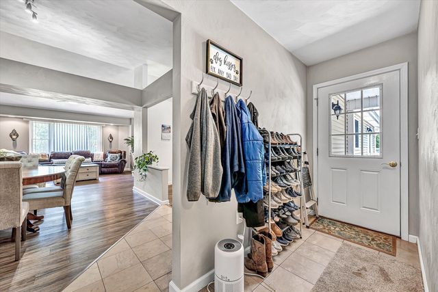 111 Barrington CT, Hardy, VA 24101