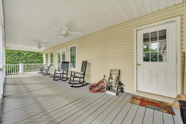 111 Barrington CT, Hardy, VA 24101