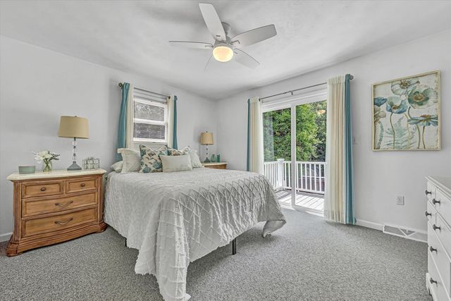 111 Barrington CT, Hardy, VA 24101
