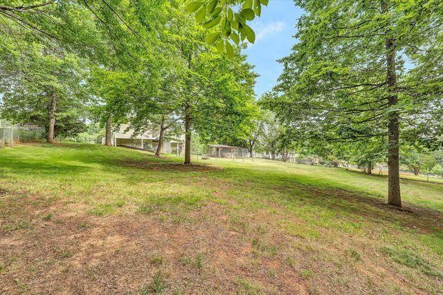 111 Barrington CT, Hardy, VA 24101
