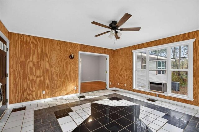 602 Mandeville Road, Carrollton, GA 30117