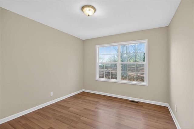 602 Mandeville Road, Carrollton, GA 30117