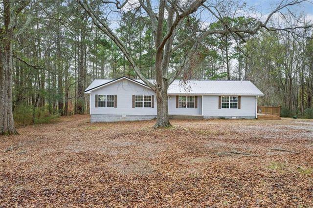 602 Mandeville Road, Carrollton, GA 30117