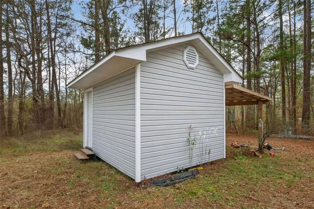 602 Mandeville Road, Carrollton, GA 30117