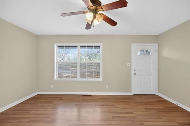 602 Mandeville Road, Carrollton, GA 30117