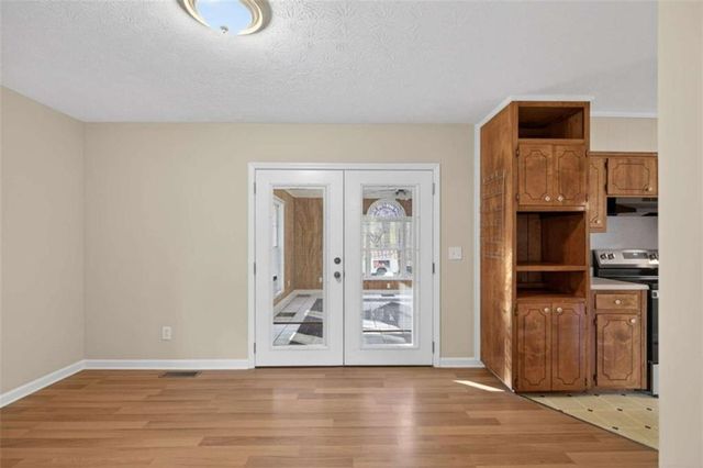 602 Mandeville Road, Carrollton, GA 30117