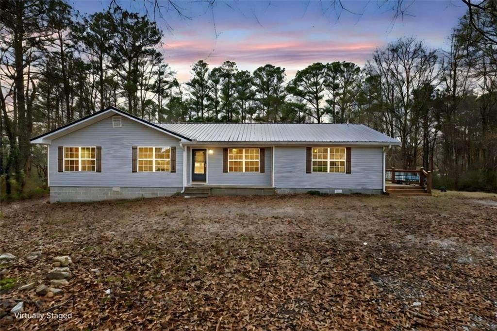 602 Mandeville Road, Carrollton, GA 30117