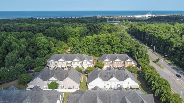 421 Fieldstone Glen WAY, Virginia Beach, VA 23454