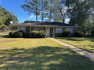 714 James Street, Saraland, AL 36571