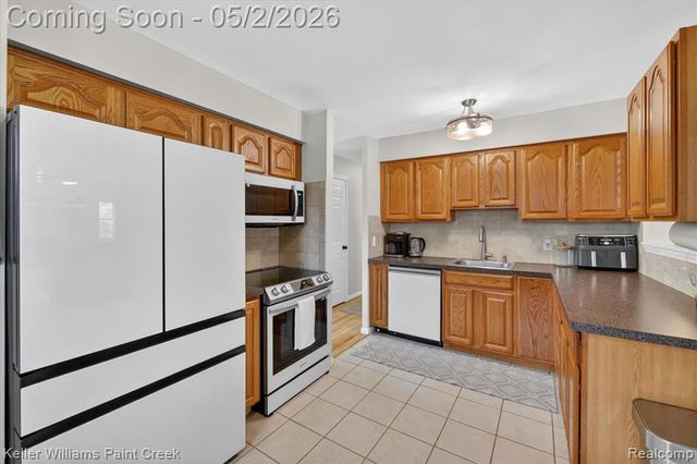 1317 Windham Street, Westland, MI 48186
