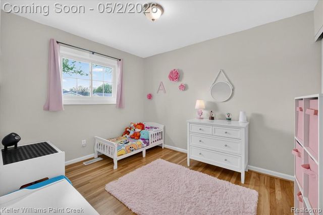 1317 Windham Street, Westland, MI 48186