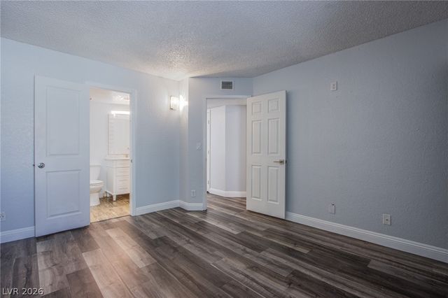 2205 Sun Avenue D, North Las Vegas, NV 89030