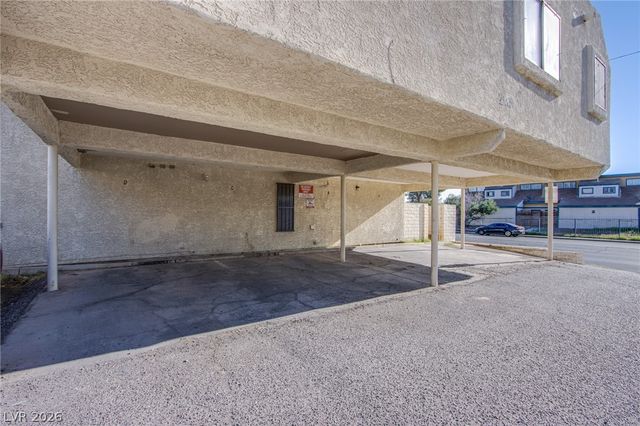 2205 Sun Avenue D, North Las Vegas, NV 89030