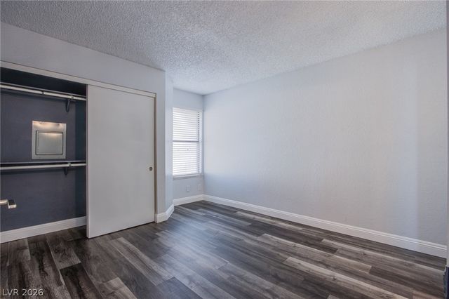 2205 Sun Avenue D, North Las Vegas, NV 89030