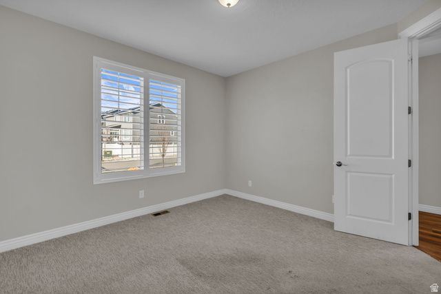 7427 S WOOD FARMS DR, West Jordan, UT 84084