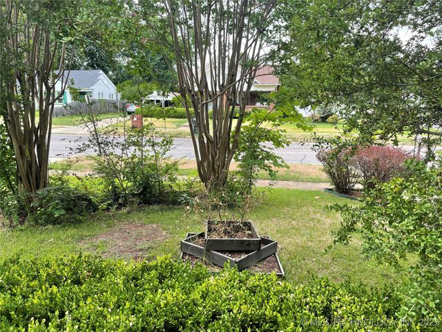 1105 W Elm, Durant, OK 74701