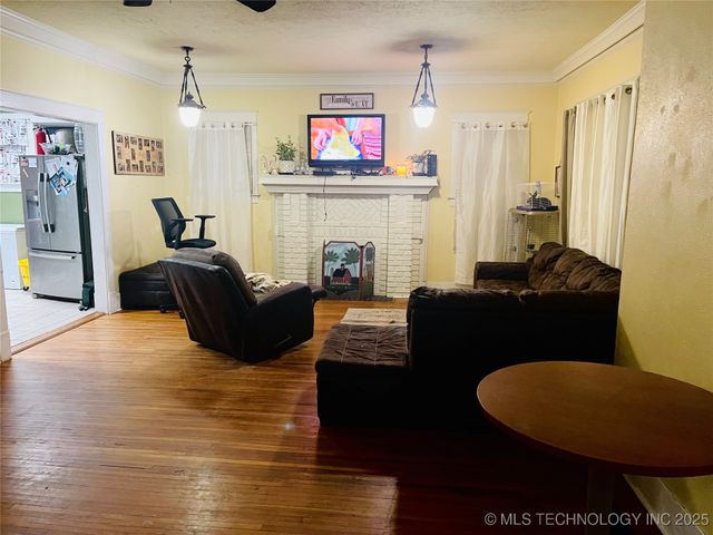 1105 W Elm, Durant, OK 74701