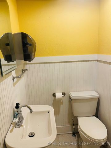 1105 W Elm, Durant, OK 74701