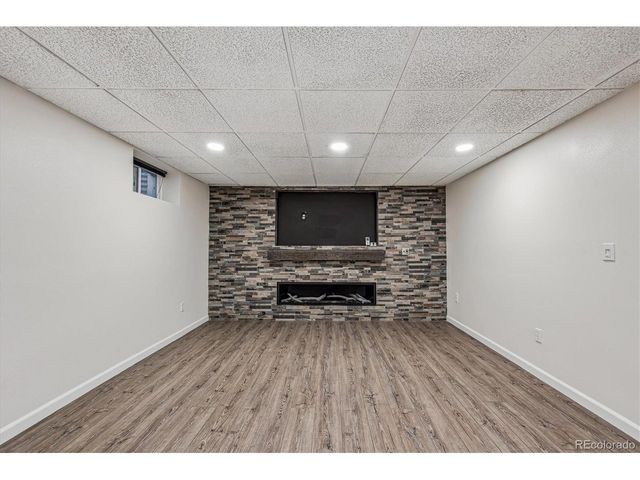 1843 S Pierson Ct, Lakewood, CO 80232