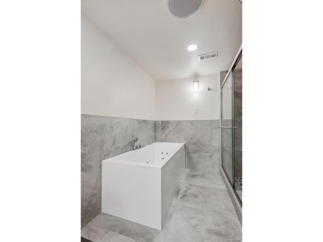 1843 S Pierson Ct, Lakewood, CO 80232