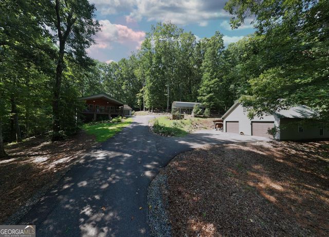 1181 Sunnyside Road, Hiawassee, GA 30546