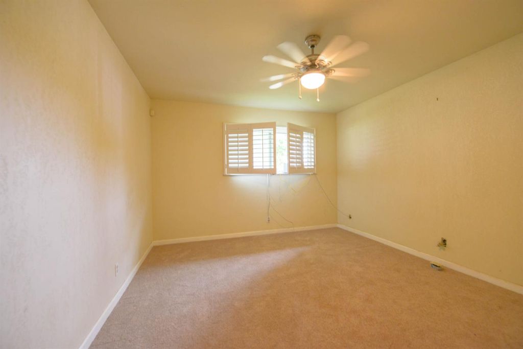 Image 35 of property listing at 1636 W Vartikian Avenue, Fresno, CA 93711