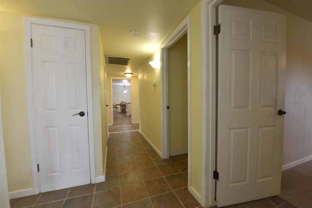 Image 39 of property listing at 1636 W Vartikian Avenue, Fresno, CA 93711