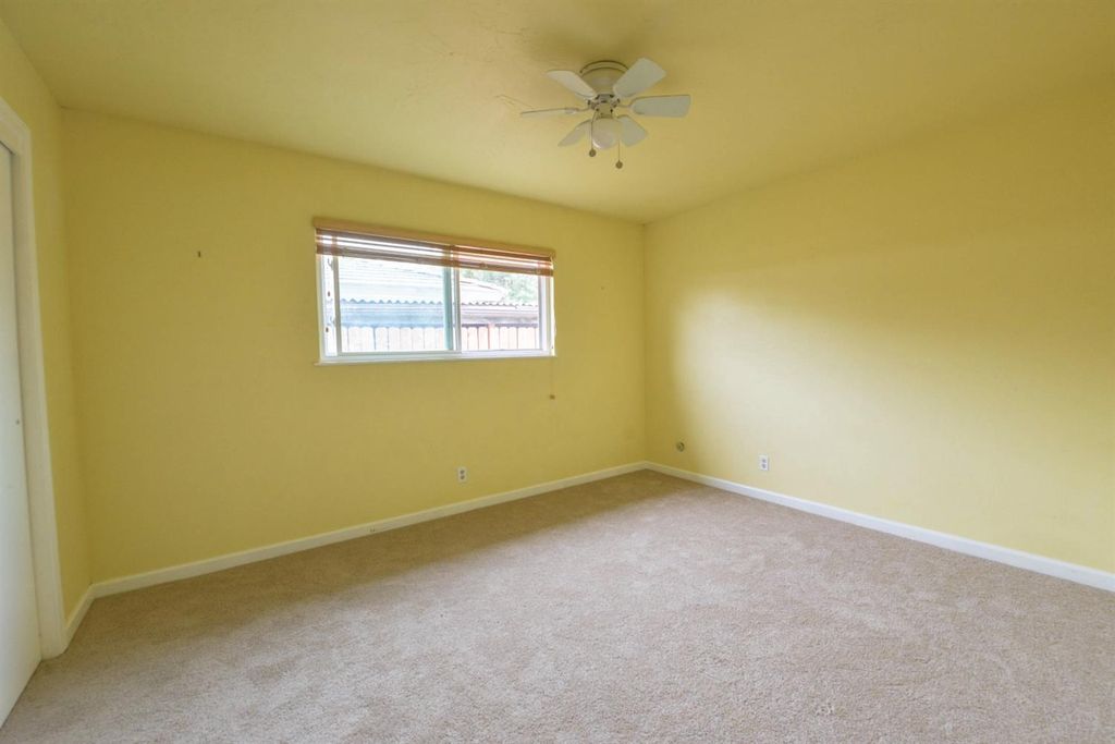 Image 40 of property listing at 1636 W Vartikian Avenue, Fresno, CA 93711
