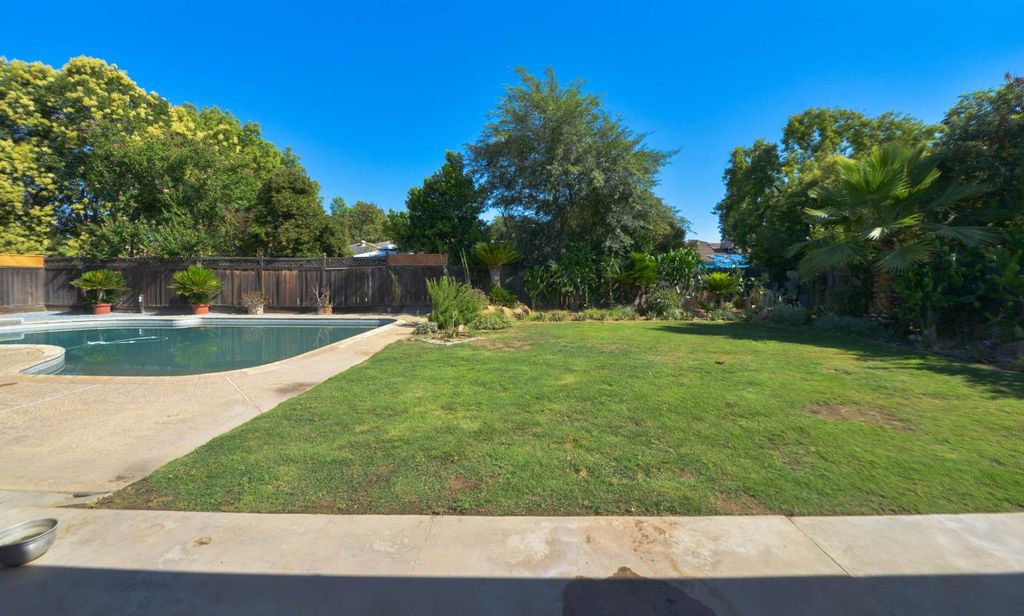 Image 53 of property listing at 1636 W Vartikian Avenue, Fresno, CA 93711