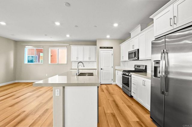 1856 Focus Dr, Chula Vista, CA 91915