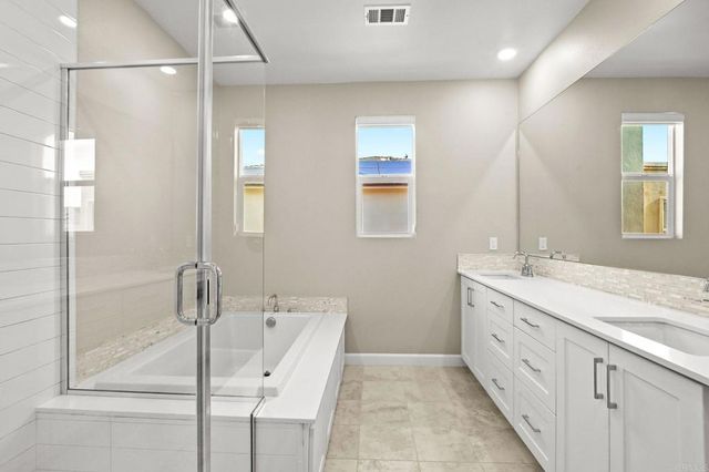 1856 Focus Dr, Chula Vista, CA 91915