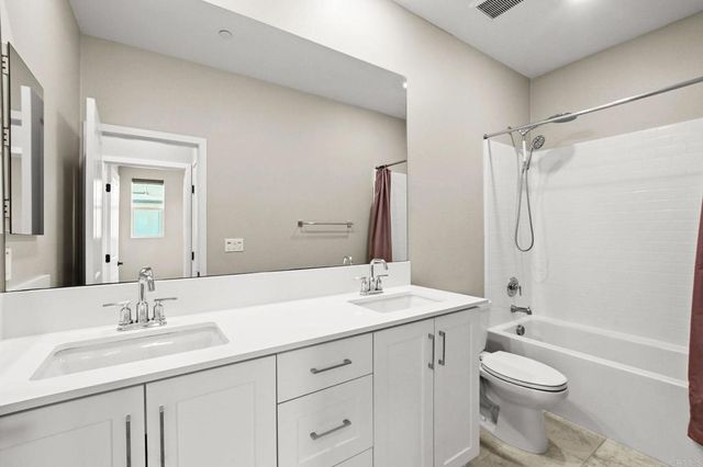 1856 Focus Dr, Chula Vista, CA 91915